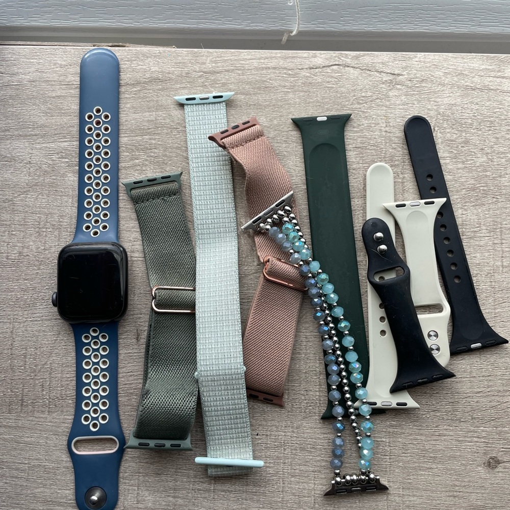 Apple Watch 6 & bands